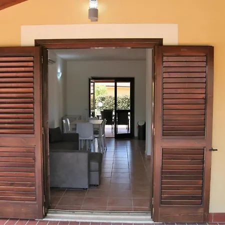 Semesterbostad Ferienhaus Fuer 6 Personen Ca 100 M In Pizzo, Kalabrien Provinz Vibo Valentia *