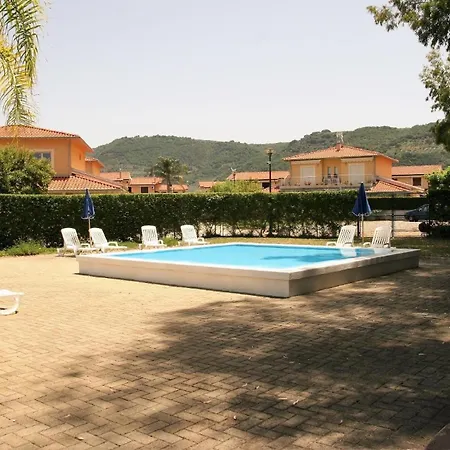 Ferienhaus Fuer 6 Personen Ca 100 M In Pizzo, Kalabrien Provinz Vibo Valentia